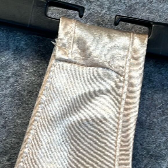 NWT CABERNET Women’s Camisole Satin Lace Trim Sleeveless Champagne Size Large - Picture 13 of 14